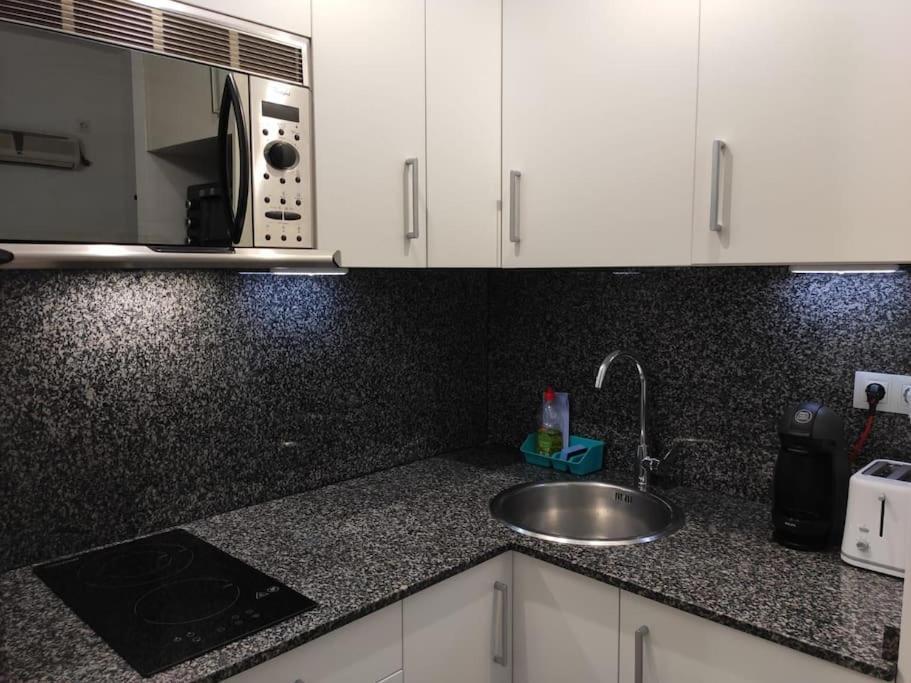 Moderno Apartamento Con Parking,Tarrassa, Barcelona Терраса Экстерьер фото